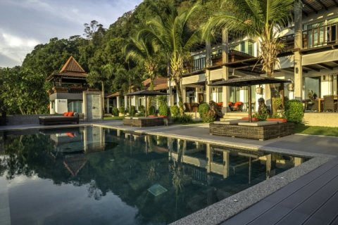 Villa in Patong, Thailand 8 bedrooms № 191220 - photo 17