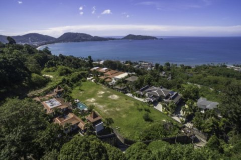 Villa in Patong, Thailand 8 bedrooms № 191220 - photo 19