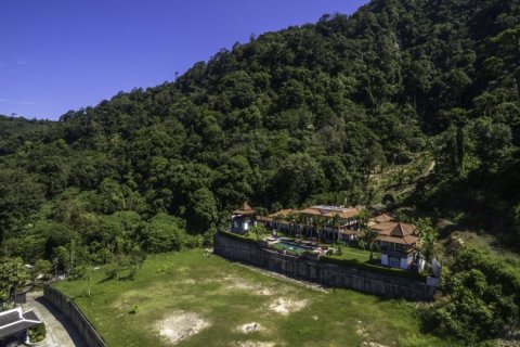 Villa in Patong, Thailand 8 bedrooms № 191220 - photo 18