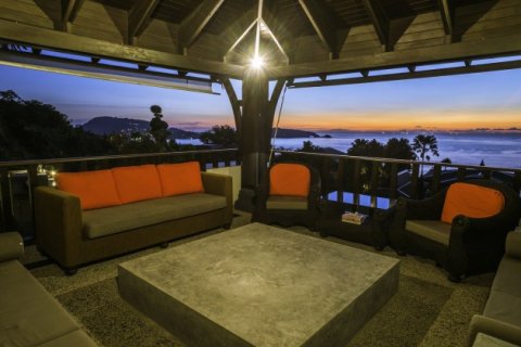 Villa in Patong, Thailand 8 bedrooms № 191220 - photo 12