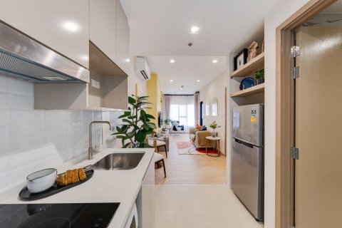 Studio in the Condo in Bangkok, Thailand № 141183