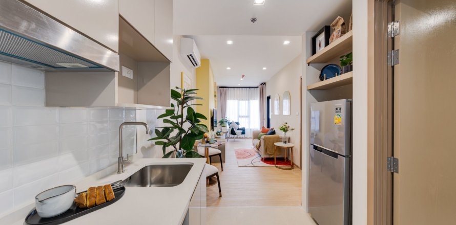 Studio in the Condo in Bangkok, Thailand № 141183
