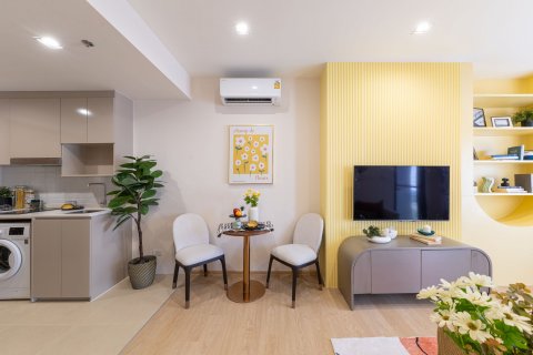 Studio in the Condo in Bangkok, Thailand № 141183 - Foto 11