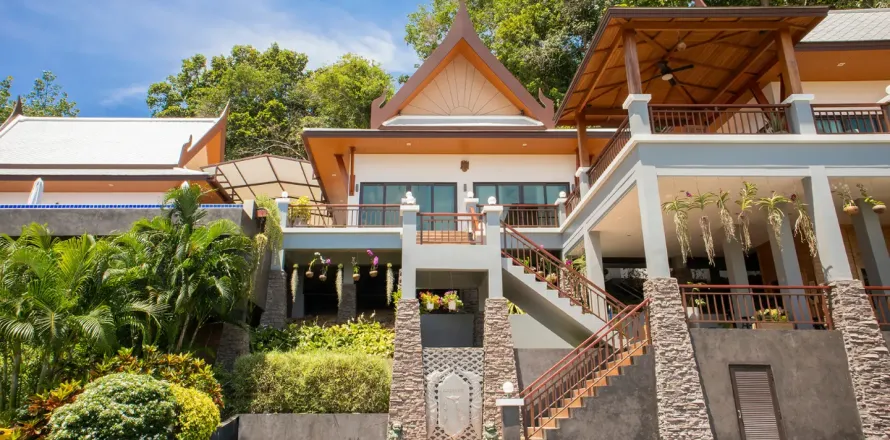 Chalet de 4 dormitorios en Rawai, Tailandia № 202119
