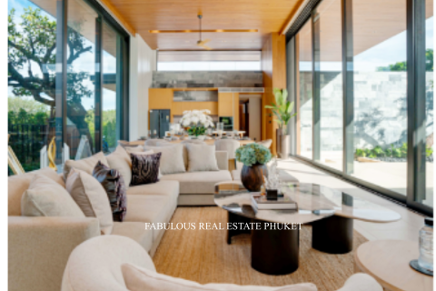 Villa in Bang Tao, Thailand 5 Schlafzimmer № 179570 - Foto 4