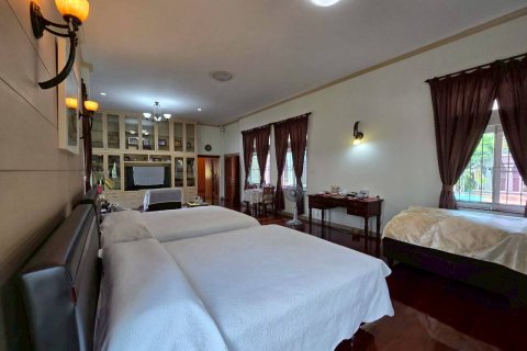 Casa de 2 dormitorios en Pattaya, Tailandia № 171335 - foto 30