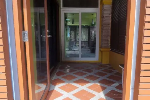Casa de 2 dormitorios en Pattaya, Tailandia № 155518 - foto 5