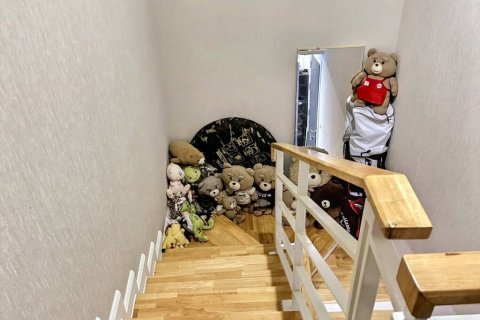 Dúplex de 2 dormitorios en Nonthaburi, Tailandia № 117064 - foto 6