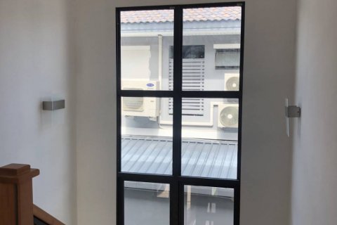 Casa de 3 dormitorios en Kathu, Tailandia № 117063 - foto 6