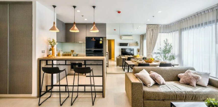 Condominio de 2 dormitorios en Khlong Toei, Bangkok, Tailandia № 115114