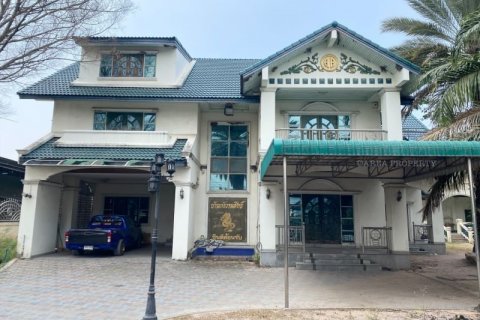 Haus in Pattaya, Thailand 9 Schlafzimmer № 140789 - Foto 3