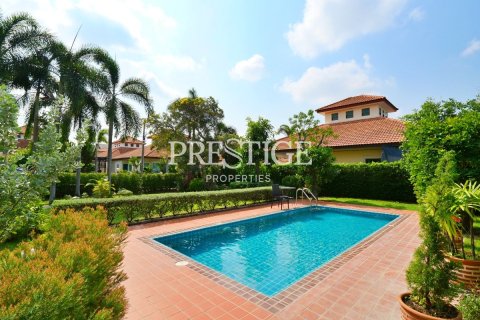 House in Pattaya, Thailand 3 bedrooms № 198519 - photo 26