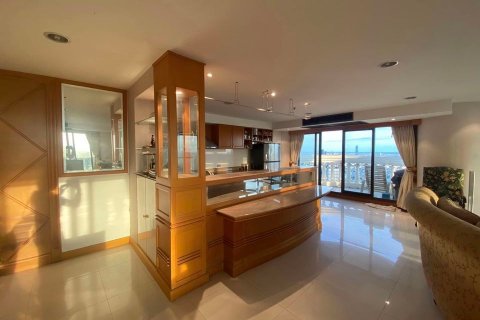 Condominio de 1 dormitorio en Bang Rak, Bangkok, Tailandia № 47587 - foto 4
