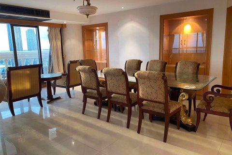 Condominio de 1 dormitorio en Bang Rak, Bangkok, Tailandia № 47587 - foto 6