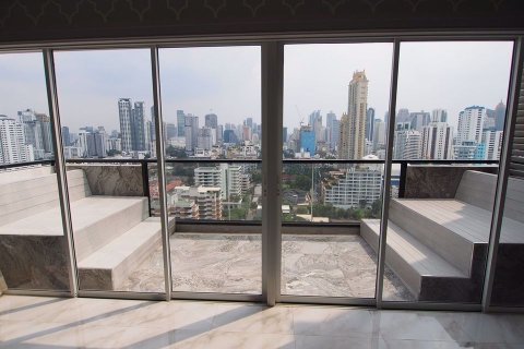 Condominio de 4 dormitorios en Watthana, Bangkok, Tailandia № 47590 - foto 20