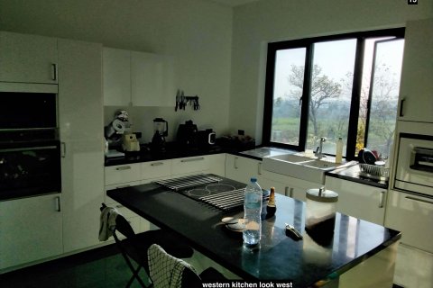 Chalet de 4 dormitorios en Hua Hin, Tailandia № 139625 - foto 14