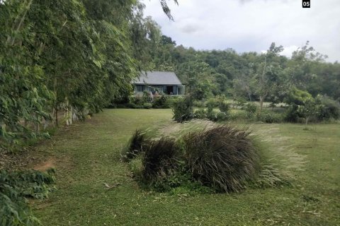 Chalet de 4 dormitorios en Hua Hin, Tailandia № 139625 - foto 5