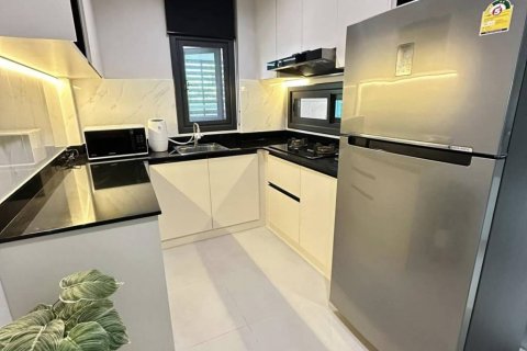 Casa de 3 dormitorios en Phuket, Tailandia № 118998 - foto 4