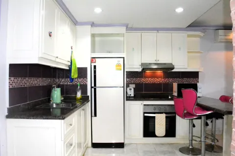 Apartamento de 1 dormitorio en Pattaya, Tailandia № 155494 - foto 11