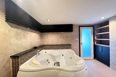 Apartamento de 1 dormitorio en Pattaya, Tailandia № 155497 - foto 8