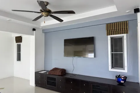 Apartamento de 1 dormitorio en Pattaya, Tailandia № 155493 - foto 7