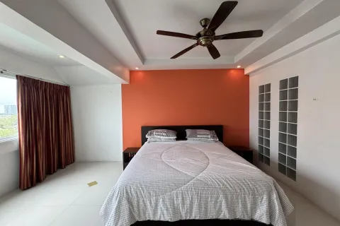 Apartamento de 1 dormitorio en Pattaya, Tailandia № 155493 - foto 15