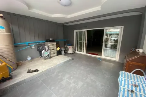 Casa de 2 dormitorios en Pattaya, Tailandia № 155491 - foto 11