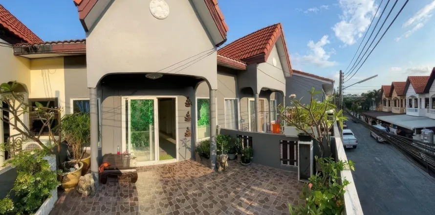 Casa de 2 dormitorios en Pattaya, Tailandia № 155491