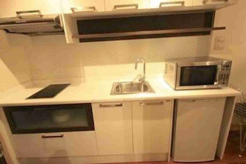 Condominio de 1 dormitorio en Bangkok, Tailandia № 208879 - foto 4