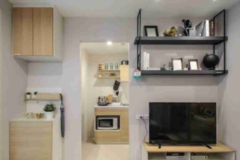 Condominio de 1 dormitorio en Thonburi, Bangkok, Tailandia № 208875 - foto 8