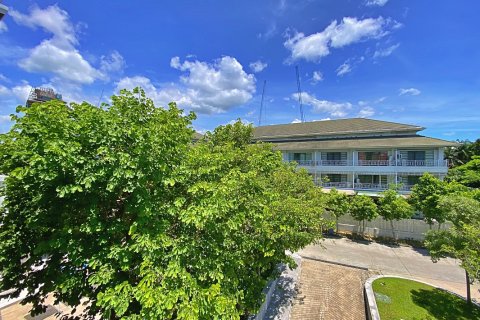 Condominio de 1 dormitorio en Hua Hin, Tailandia № 168381 - foto 7