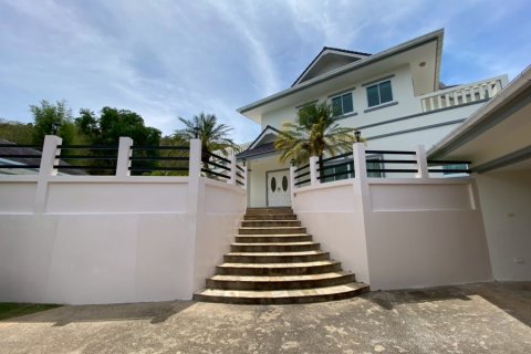 Chalet de 6 dormitorios en Hua Hin, Tailandia № 168348 - foto 6