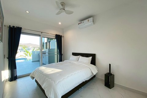 Chalet de 2 dormitorios en Hua Hin, Tailandia № 168347 - foto 29