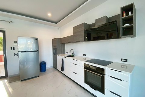 Chalet de 2 dormitorios en Hua Hin, Tailandia № 168347 - foto 16