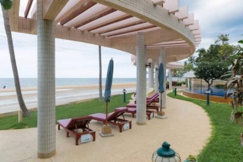 Condominio de 3 dormitorios en Hua Hin, Tailandia № 168345 - foto 3