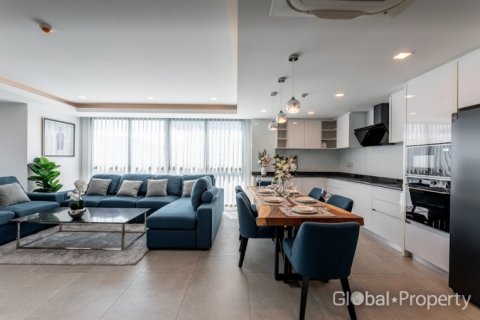 Sobre plano Serenity Residence Jomtien en Chon Buri, Tailandia № 37135 - foto 6