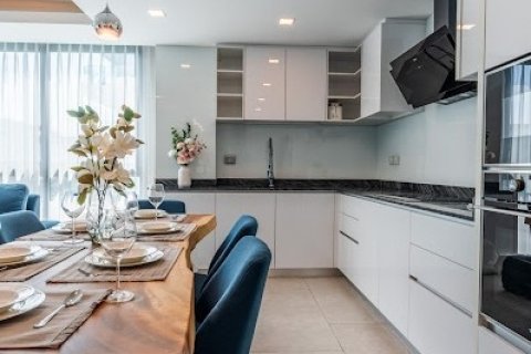 Sobre plano Serenity Residence Jomtien en Chon Buri, Tailandia № 37135 - foto 10