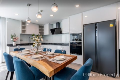 Sobre plano Serenity Residence Jomtien en Chon Buri, Tailandia № 37135 - foto 8