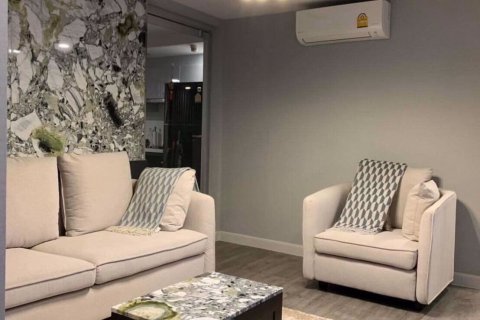 Condo in Khlong Toei, Bangkok, Thailand, 2 bedrooms № 54192 - photo 3