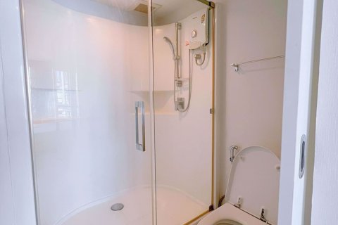 Condominio de 1 dormitorio en Khlong San, Bangkok, Tailandia № 54191 - foto 9
