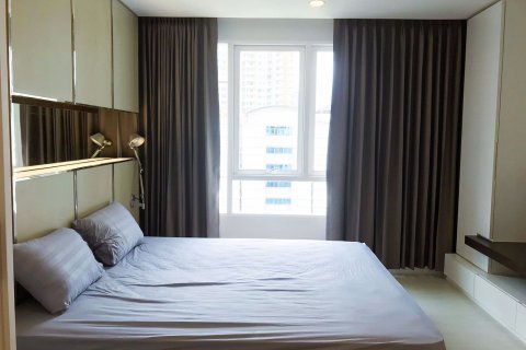 Condominio de 1 dormitorio en Khlong San, Bangkok, Tailandia № 54191 - foto 6