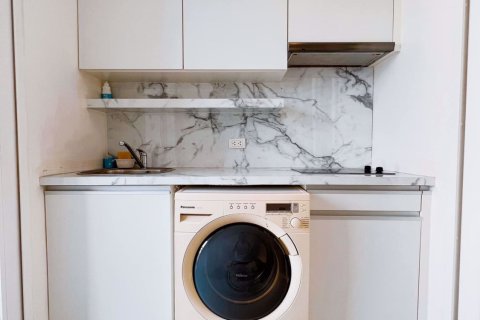 Condominio de 1 dormitorio en Khlong San, Bangkok, Tailandia № 54191 - foto 4