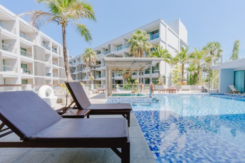 Apartamento de 2 habitaciones en Pattaya, Tailandia № 191303 - foto 12