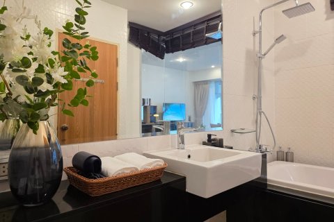 Apartamento de 2 habitaciones en Pattaya, Tailandia № 191304 - foto 12