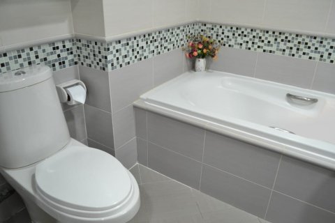 Condominio de 2 dormitorios en Bangkok, Tailandia № 157618 - foto 3