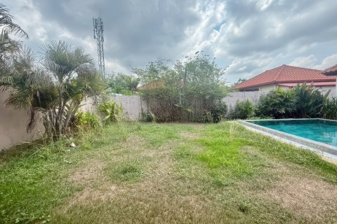 Casa de 3 dormitorios en Pattaya, Tailandia № 155647 - foto 12