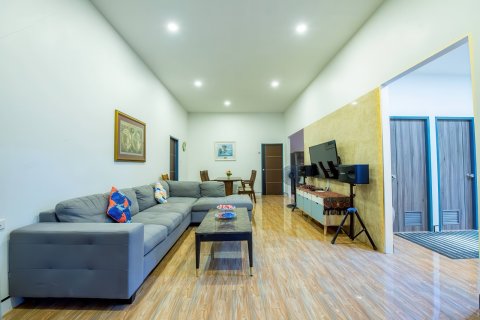 Casa de 3 dormitorios en Pattaya, Tailandia № 155648 - foto 14