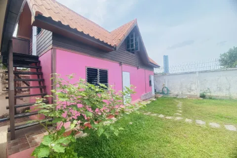 Casa de 3 dormitorios en Pattaya, Tailandia № 155646 - foto 25