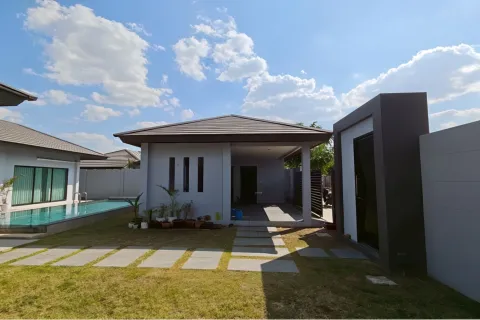 Casa de 3 dormitorios en Pattaya, Tailandia № 155650 - foto 6