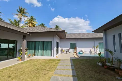 Casa de 3 dormitorios en Pattaya, Tailandia № 155650 - foto 7